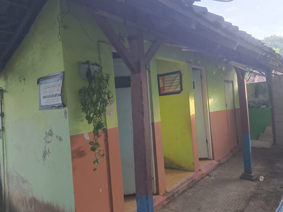 Toilet & Sanitasi